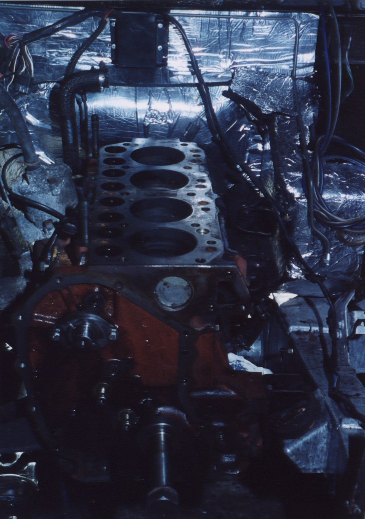 Engine fitted minus head and front end